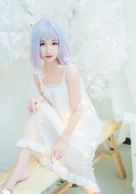 年轻善良的瘦子